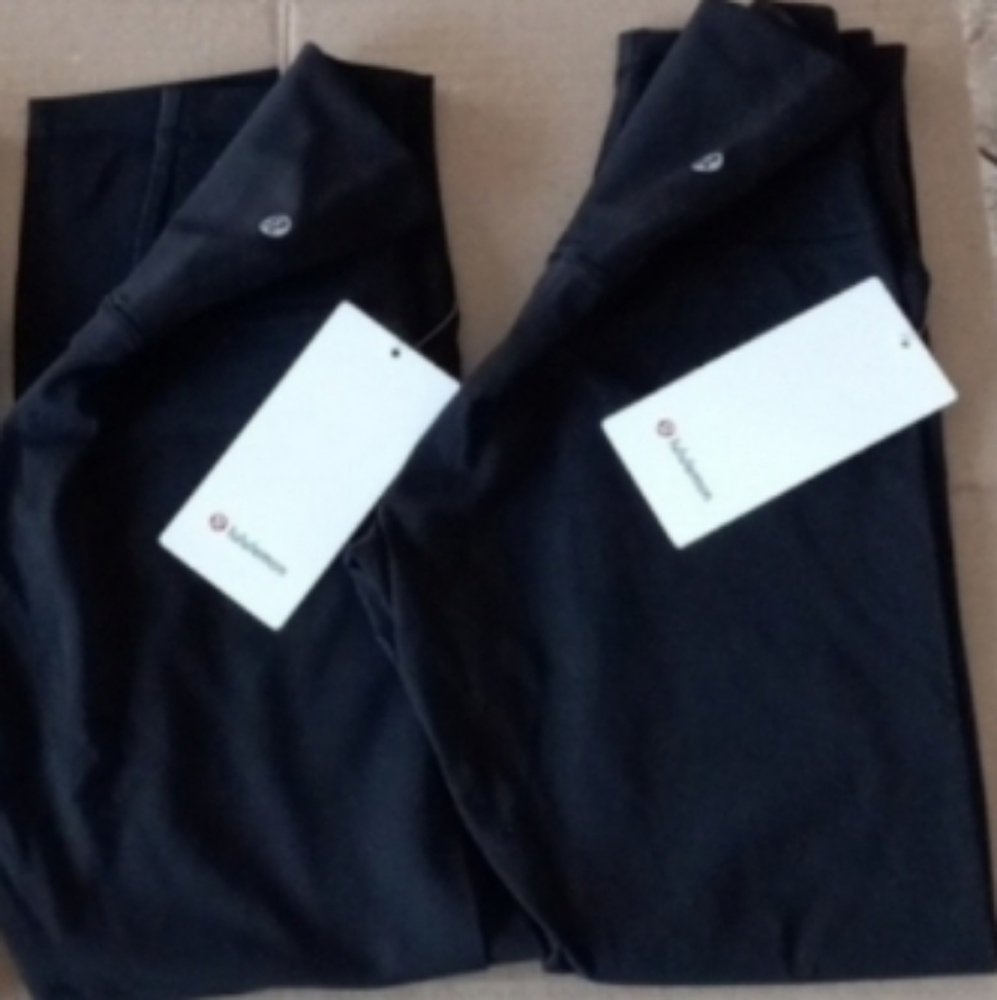 NWT 🍋 Lululemon 🍋 Align 25” Black Size 2
